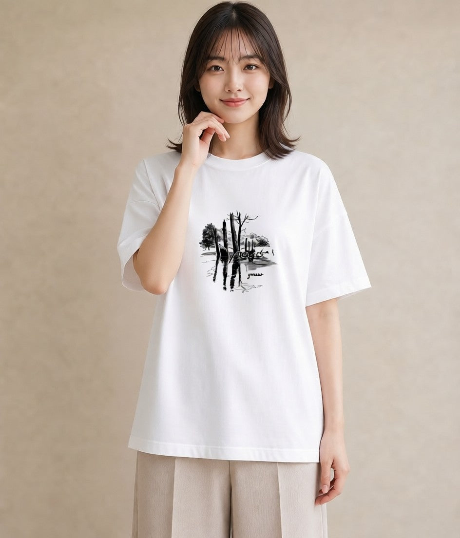 半袖Tシャツ レディース 小川 橋 せせらぎ ナチュラル アンティーク イラスト きれいめカジュアル 海 カフェ巡り 白T