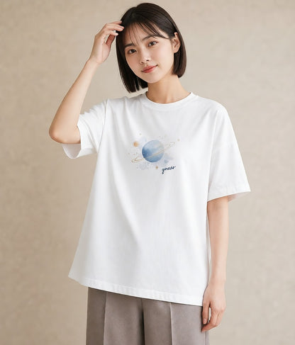 半袖Tシャツ レディース 宇宙 星空 イラスト アート風 カジュアルコーデ 買い物 白T