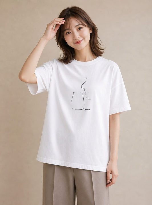 半袖Tシャツ レディース 香水 香水瓶 パフューム イラスト 抜け感 20代 カジュアルコーデ 白T