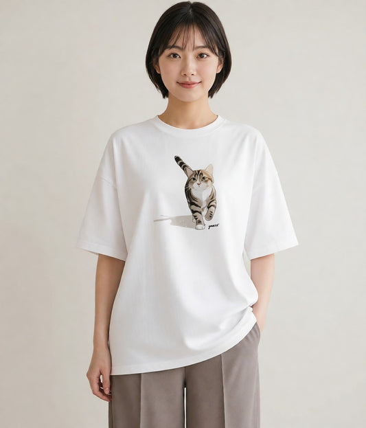 プリントTシャツ レディース しっぽ 猫 ねこ イラスト ミニマル 20代 カジュアルコーデ 白T