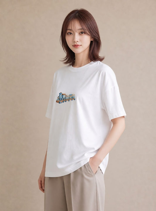 グラフィックTシャツ レディース 駅のホーム ローカル線 駅 ナチュラル アンティーク イラスト ラフ 公園 ママ 白T