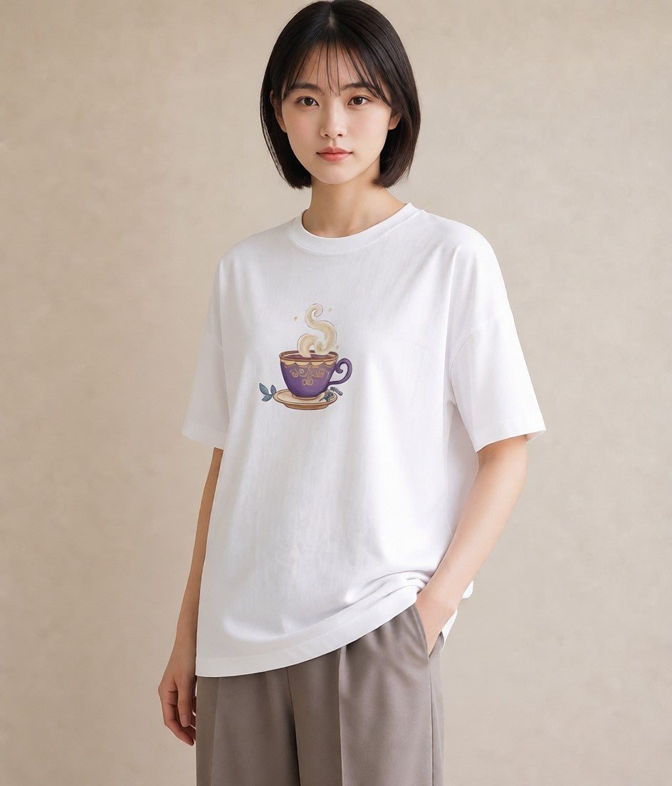 グラフィックTシャツ レディース カフェラテ 食べ物 フード イラスト レトロ 秋コーデ おしゃれギフト 白T