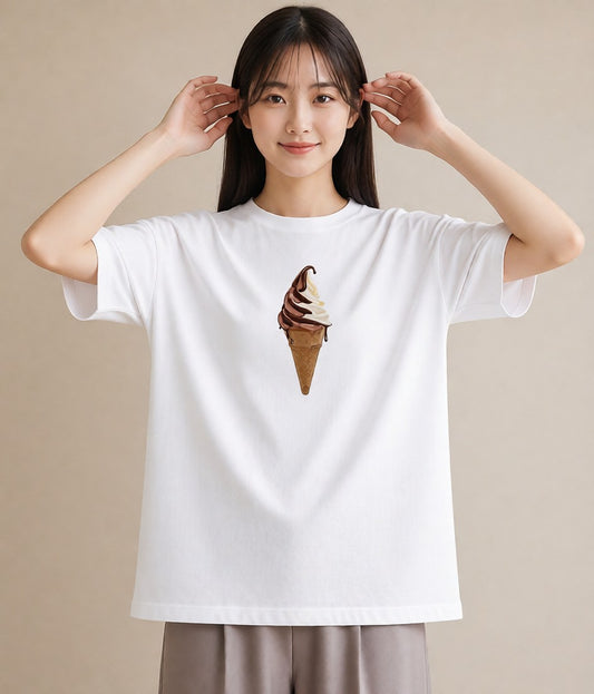 Tシャツ レディース アイス 食べ物 フード イラスト 韓国風 カジュアルコーデ 買い物 白T