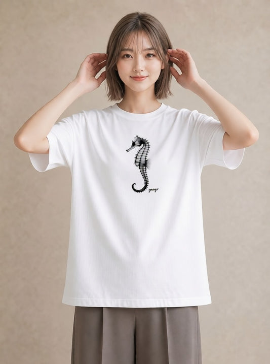 デザインTシャツ レディース タツノオトシゴ 海の生き物 海 イラスト 自分用 ルームウェア 白T