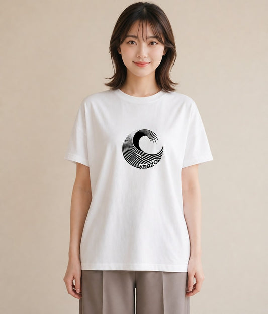 プリントTシャツ レディース 海 リゾート 夏 イラスト きれいめカジュアル ペアコーデ 秋コーデ 白T