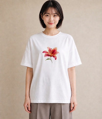 半袖Tシャツ レディース 彼岸花 花 花柄 イラスト ラフ カジュアルコーデ 買い物 白T