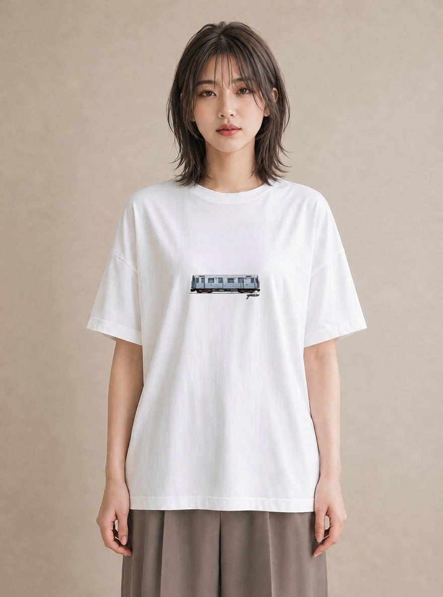 プリントTシャツ レディース 駅のホーム ローカル線 駅 ナチュラル アンティーク イラスト 線画 春服 ミセス 白T