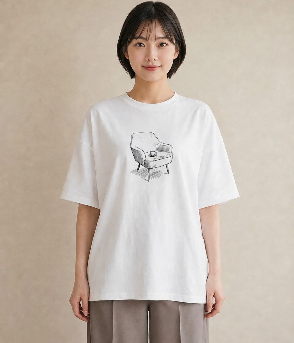 グラフィックTシャツ レディース 窓辺の椅子 窓辺 椅子 ナチュラル アンティーク イラスト ゆるコーデ お出かけ 普段着 白T