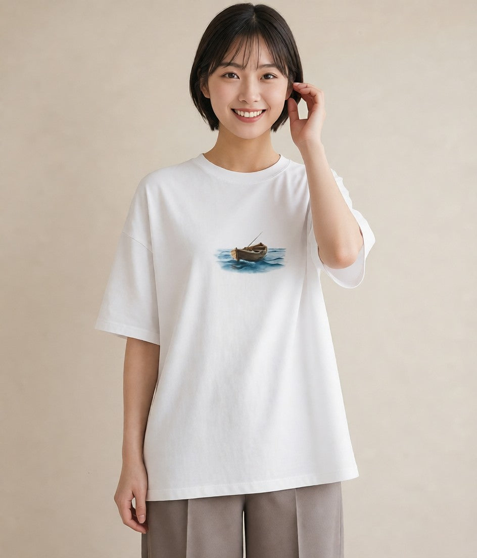 Tシャツ レディース 紙の船 水辺 ナチュラル アンティーク イラスト ラフカジュアル ギフト 母の日 白T