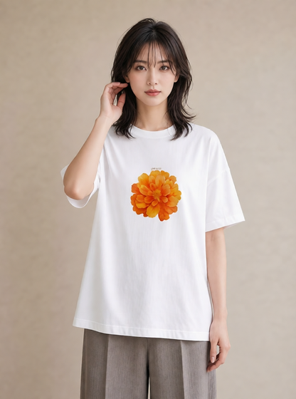 デザインTシャツ レディース コスモス 秋桜 花 花柄 イラスト ミニマル 週末コーデ 敬老の日 白T