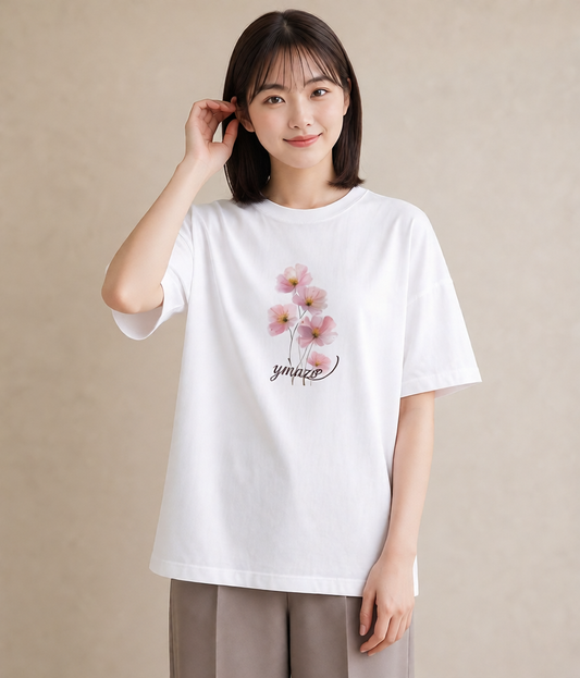 デザインTシャツ レディース コスモス 秋桜 花 花柄 イラスト 北欧風 帰省 ラフ 白T