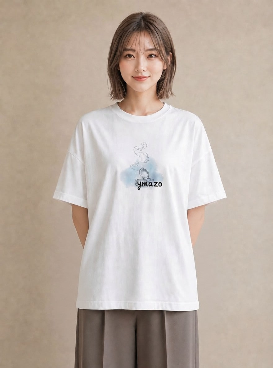 グラフィックTシャツ レディース パールピアス アクセサリー ナチュラル アンティーク イラスト こなれ感 20代 カジュアルコーデ 白T