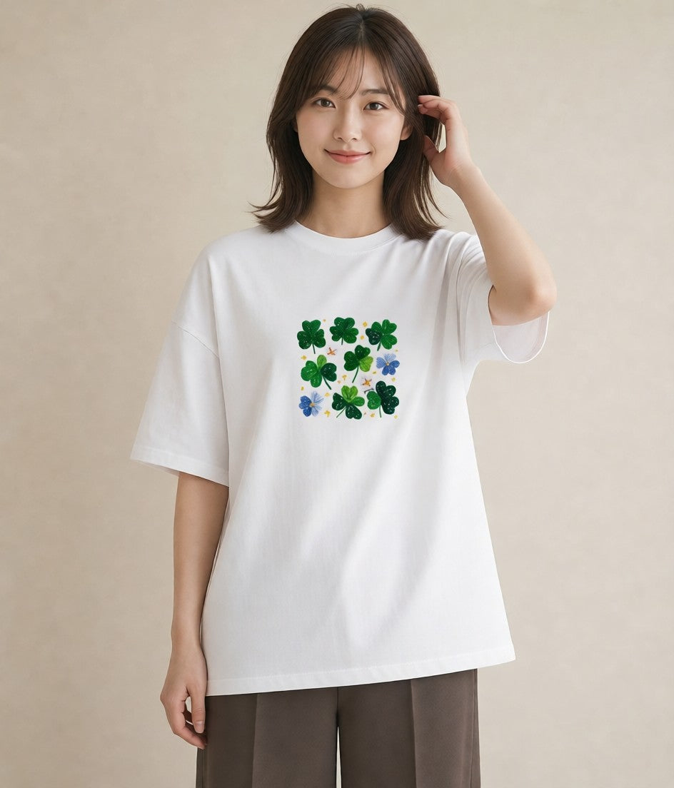 プリントTシャツ レディース クローバー 四つ葉 花 花柄 イラスト ユニーク 夏コーデ 通学 白T