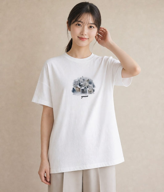 半袖Tシャツ レディース 灯りの家 小屋 夜 ナチュラル アンティーク イラスト アート風 女性 旅行用 白T