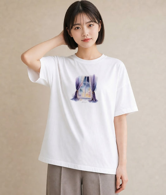 グラフィックTシャツ レディース 灯りの家 小屋 夜 ナチュラル アンティーク イラスト 個性的 春コーデ 姉妹 白T