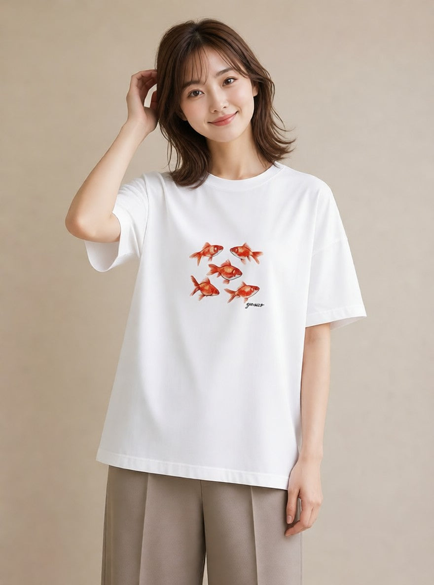 デザインTシャツ レディース 出目金 ペット 動物 イラスト お洒落 週末コーデ 敬老の日 白T