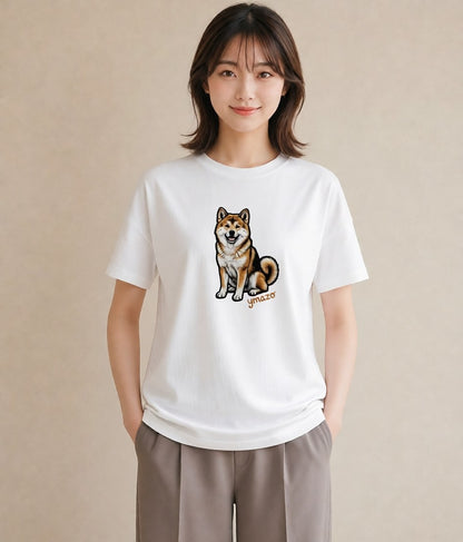 半袖Tシャツ レディース 秋田犬 犬 いぬ イラスト 個性的 女性向けギフト 散歩 白T