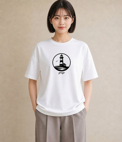 半袖Tシャツ レディース 灯台 霧 海 ナチュラル アンティーク イラスト 可愛い デート 帰省 白T