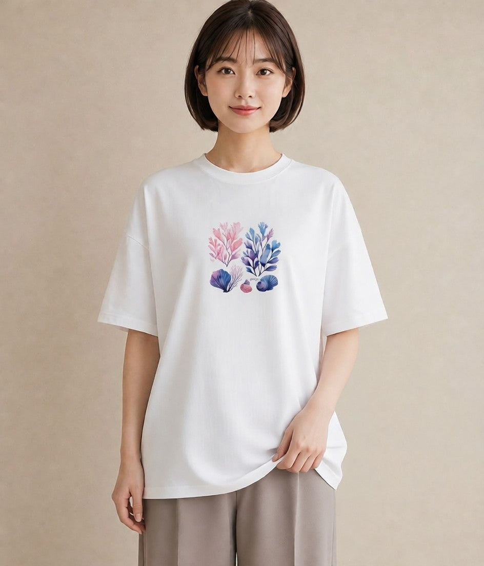 Tシャツ レディース サンゴ 海の生き物 海 イラスト アート風 休日 ペアコーデ 白T