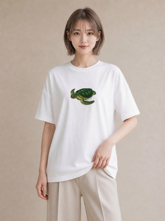 半袖Tシャツ レディース ウミガメ 海の生き物 海 イラスト ニュアンス 夏コーデ 通学 白T