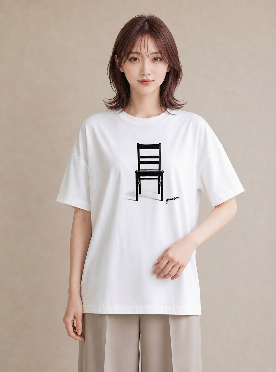 Tシャツ レディース 窓辺の椅子 窓辺 椅子 ナチュラル アンティーク イラスト ラフ ホワイトデー 春服 白T