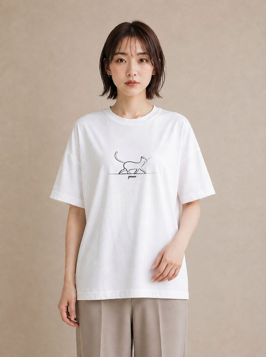 Tシャツ レディース 猫 ねこ ネコ イラスト 手描き風 休日 ペアコーデ 白T