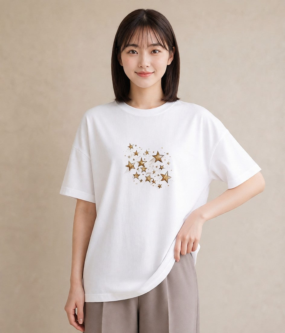 グラフィックTシャツ レディース 星 星空 宇宙 イラスト フェミニン カジュアルコーデ 買い物 白T