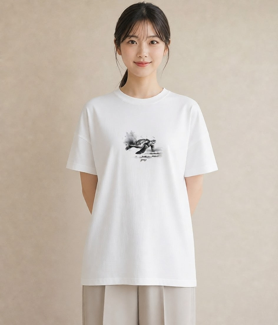 デザインTシャツ レディース ウミガメ 海の生き物 海 イラスト きれいめ 通勤 在宅 白T