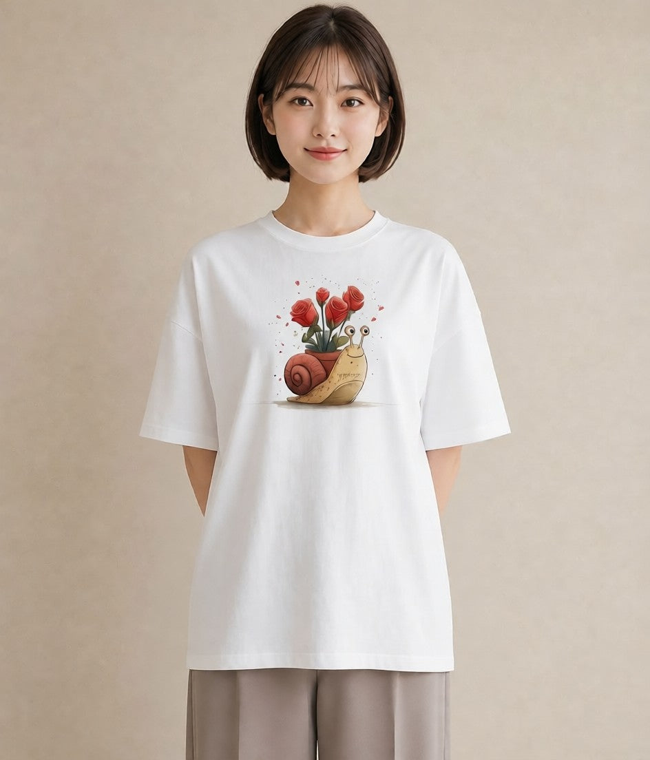 Tシャツ レディース かたつむり 昆虫 虫 イラスト ヴィンテージ風 女性向けギフト 散歩 白T