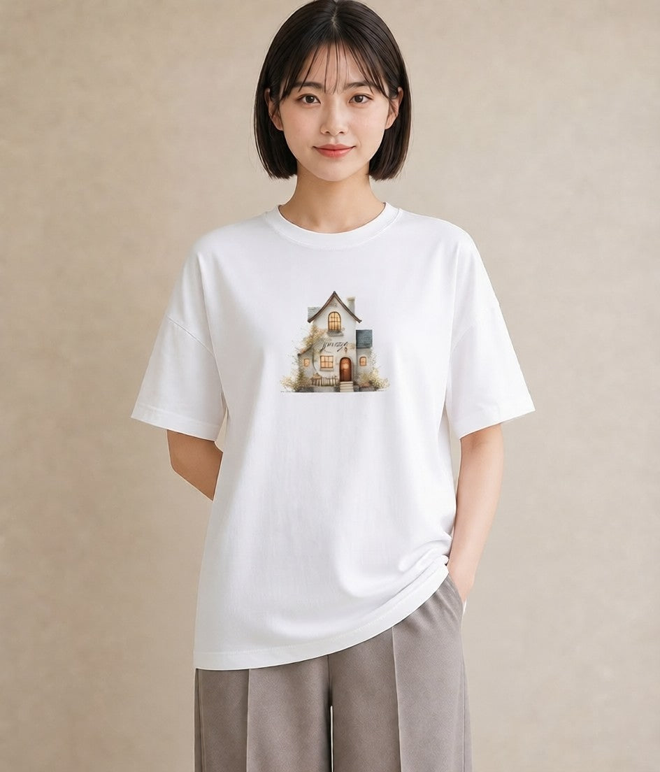 グラフィックTシャツ レディース 灯りの家 小屋 夜 ナチュラル アンティーク イラスト ラフ 女性向けギフト 散歩 白T