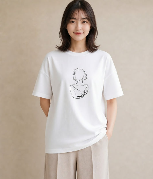 Tシャツ レディース 女の子 ガール 後ろ姿 イラスト こなれ感 ママ カフェ服 白T