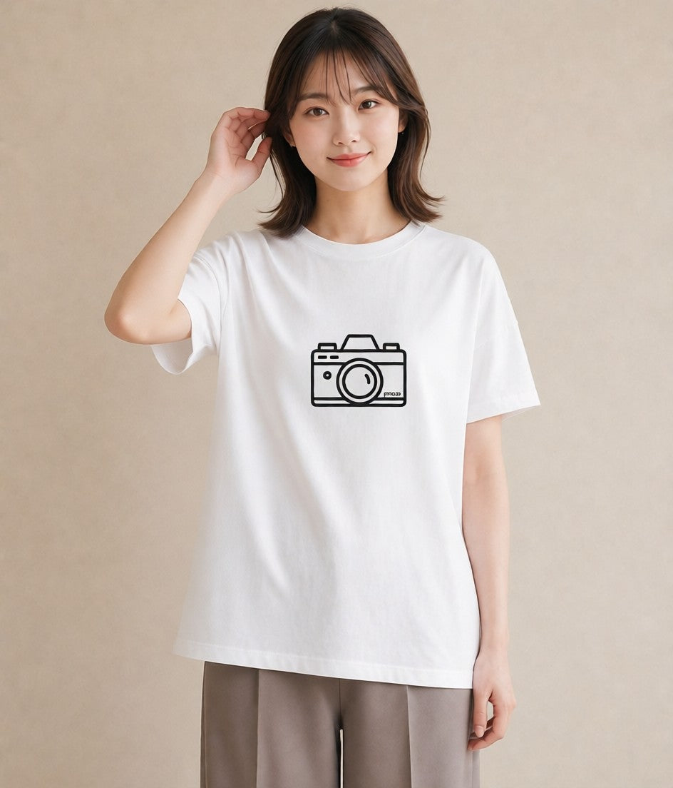 デザインTシャツ レディース カメラ フィルムカメラ レトロカメラ イラスト 淡色 友達ギフト 部屋着 白T