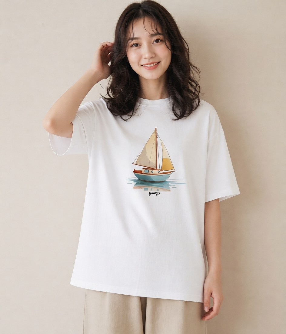デザインTシャツ レディース 紙の船 水辺 ナチュラル アンティーク イラスト アート風 クリスマス 旅行 白T