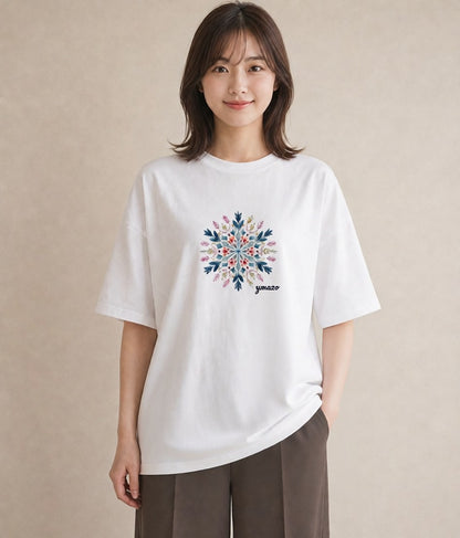グラフィックTシャツ レディース 雪の結晶 星空 宇宙 イラスト 水彩風 ママ カフェ服 白T