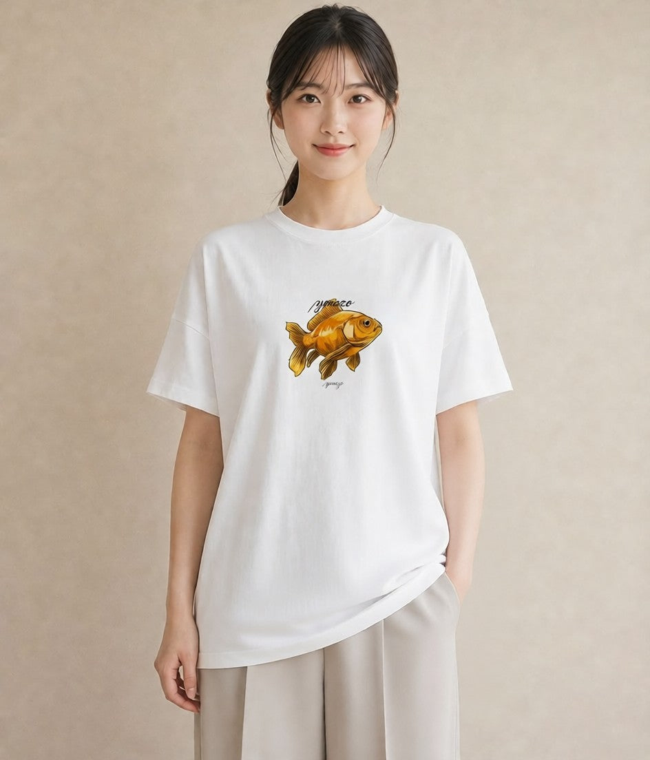 Tシャツ レディース 金魚 ペット 動物 イラスト 休日コーデ ミセス 春コーデ 白T