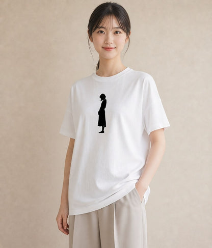 プリントTシャツ レディース 女の子 ガール 後ろ姿 イラスト ミニマル デート 帰省 白T