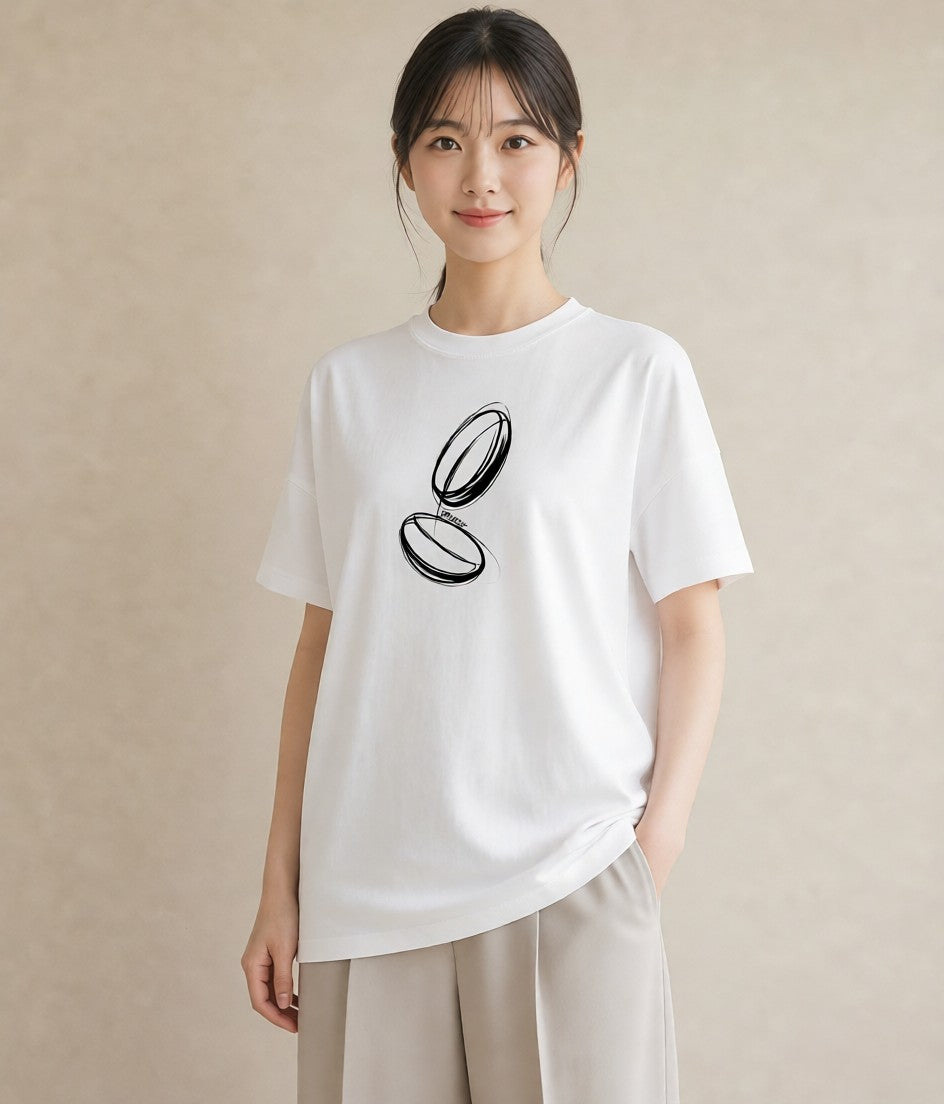 プリントTシャツ レディース パールピアス アクセサリー ナチュラル アンティーク イラスト 韓国風 20代 カジュアルコーデ 白T