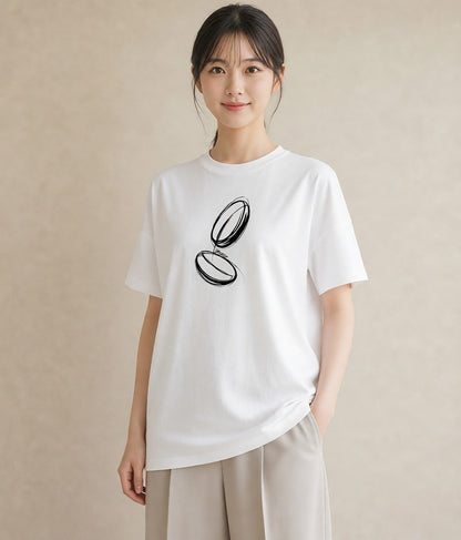 プリントTシャツ レディース パールピアス アクセサリー ナチュラル アンティーク イラスト 韓国風 20代 カジュアルコーデ 白T