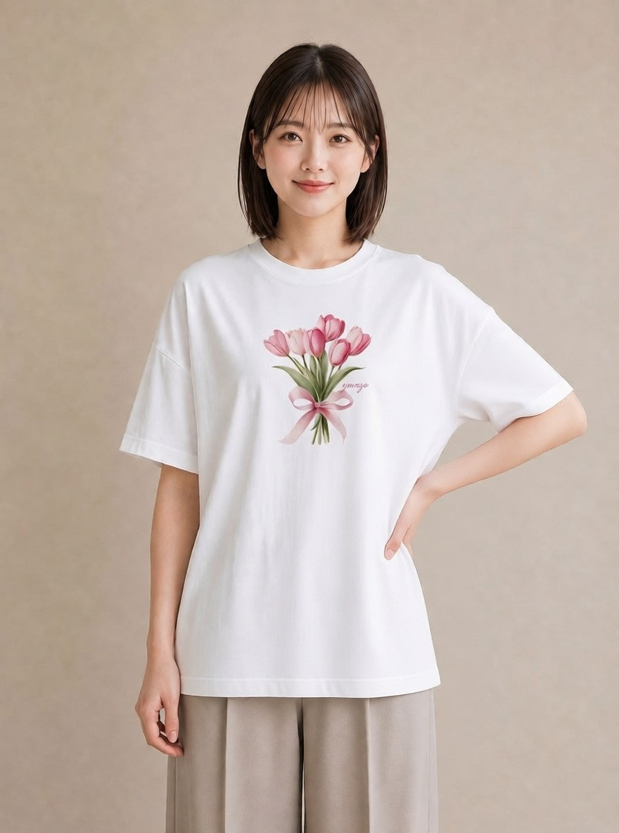 半袖Tシャツ レディース チューリップ 花 花柄 イラスト ニュアンス ママ カフェ服 白T