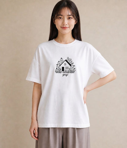 半袖Tシャツ レディース 湖畔の小屋 湖 小屋 ナチュラル アンティーク イラスト レトロ 秋コーデ おしゃれギフト 白T