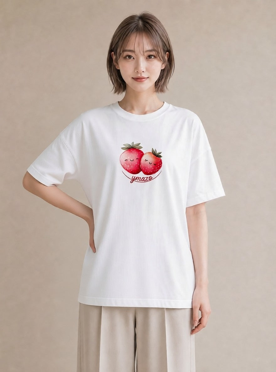 グラフィックTシャツ レディース いちご 苺 ストロベリー 食べ物 フード イラスト 抜け感 休日 ペアコーデ 白T