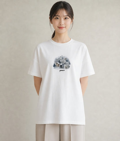 半袖Tシャツ レディース 灯りの家 小屋 夜 ナチュラル アンティーク イラスト アート風 女性 旅行用 白T