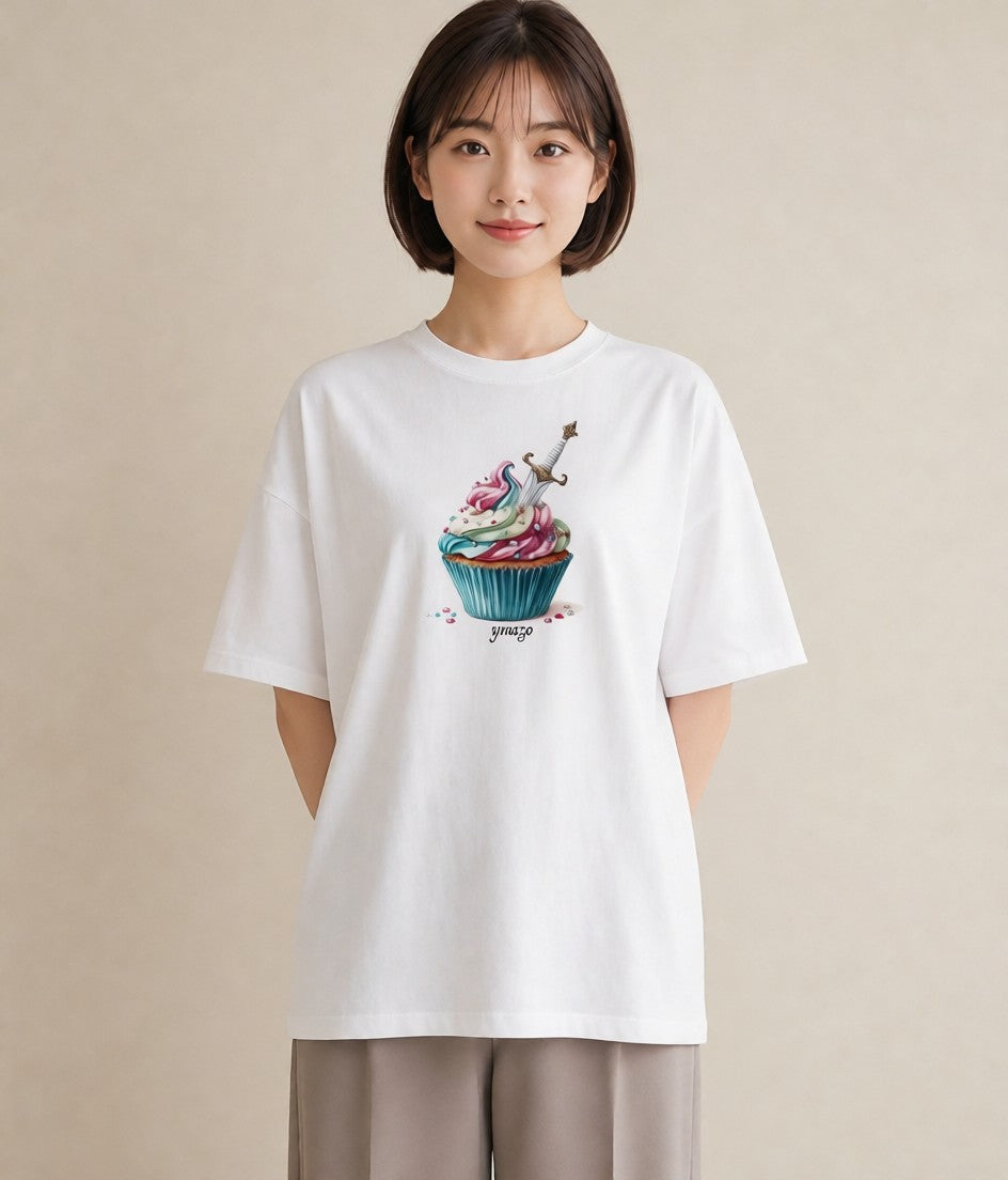 プリントTシャツ レディース マフィン 食べ物 フード イラスト 淡色 20代 カジュアルコーデ 白T