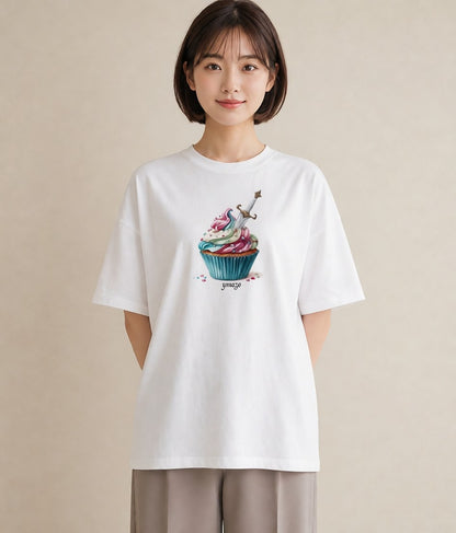 プリントTシャツ レディース マフィン 食べ物 フード イラスト 淡色 20代 カジュアルコーデ 白T
