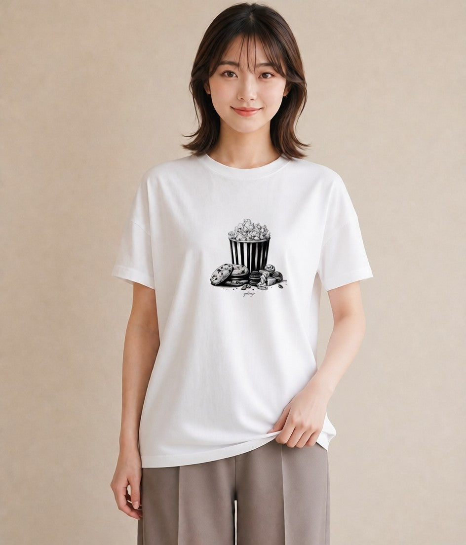 半袖Tシャツ レディース ポップコーン 食べ物 フード イラスト 個性的 帰省 ラフ 白T