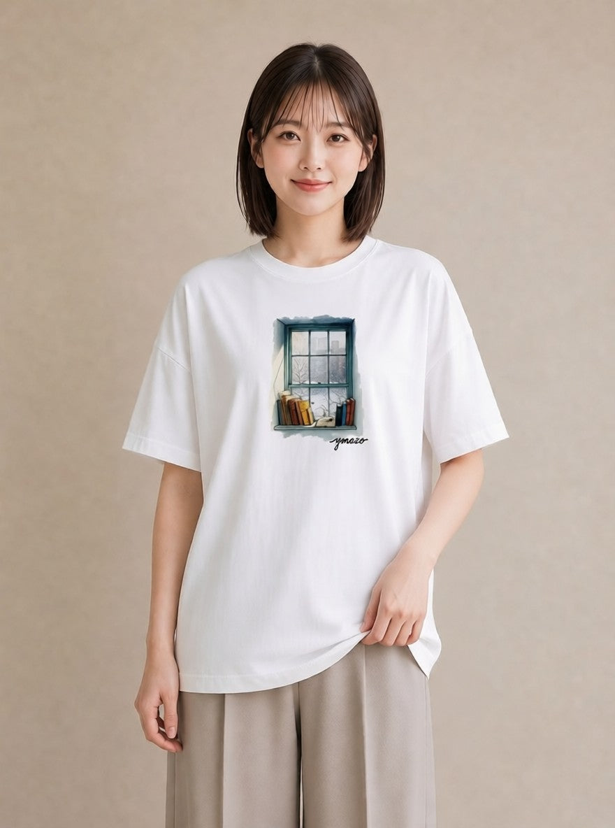 グラフィックTシャツ レディース 窓辺の雨 雨の日 窓 ナチュラル アンティーク イラスト 公園 ママ 白T