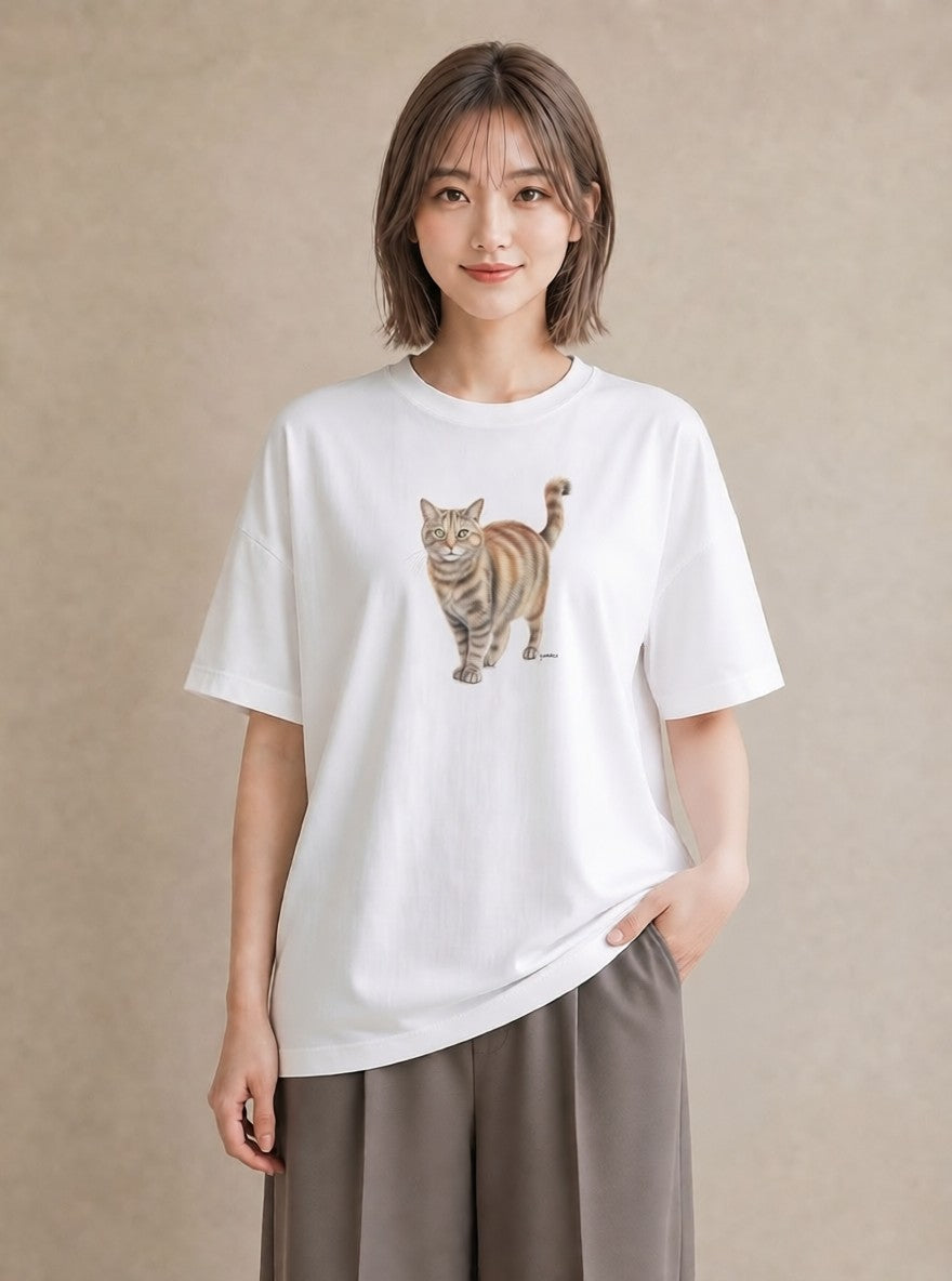 半袖Tシャツ レディース アメリカンショートヘア 猫 ねこ イラスト カフェコーデ 公園 ママ 白T