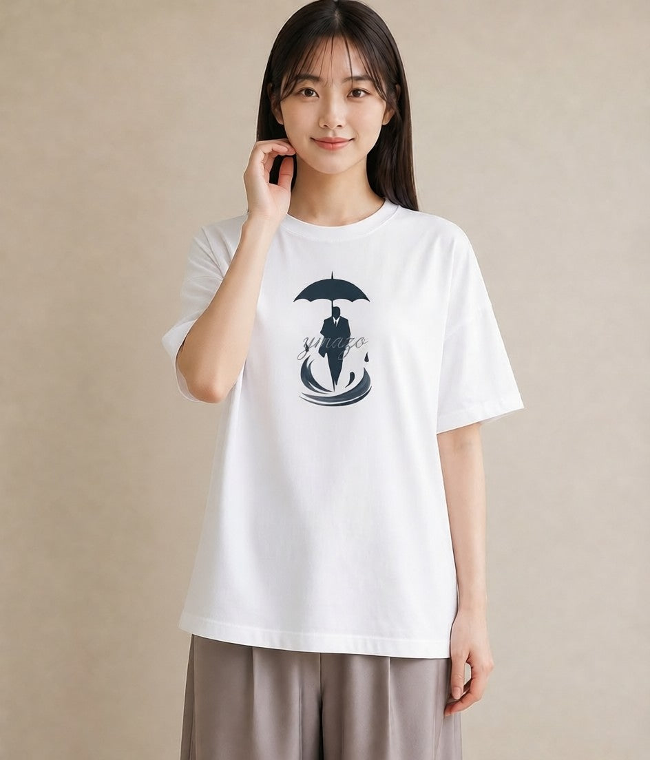 デザインTシャツ レディース 傘 水たまり 雨 ナチュラル アンティーク イラスト 淡色 ギフト 母の日 白T