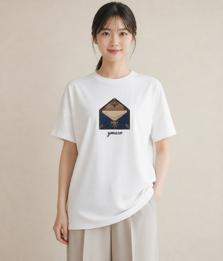 グラフィックTシャツ レディース 封蝋 手紙 アンティーク ナチュラル イラスト 休日コーデ カジュアルコーデ 買い物 白T