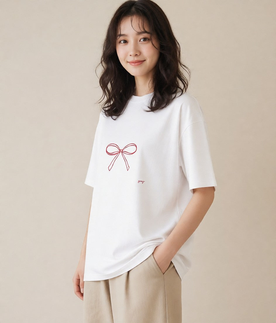 プリントTシャツ レディース リボン 蝶結び ナチュラル アンティーク イラスト 線画 20代 カジュアルコーデ 白T
